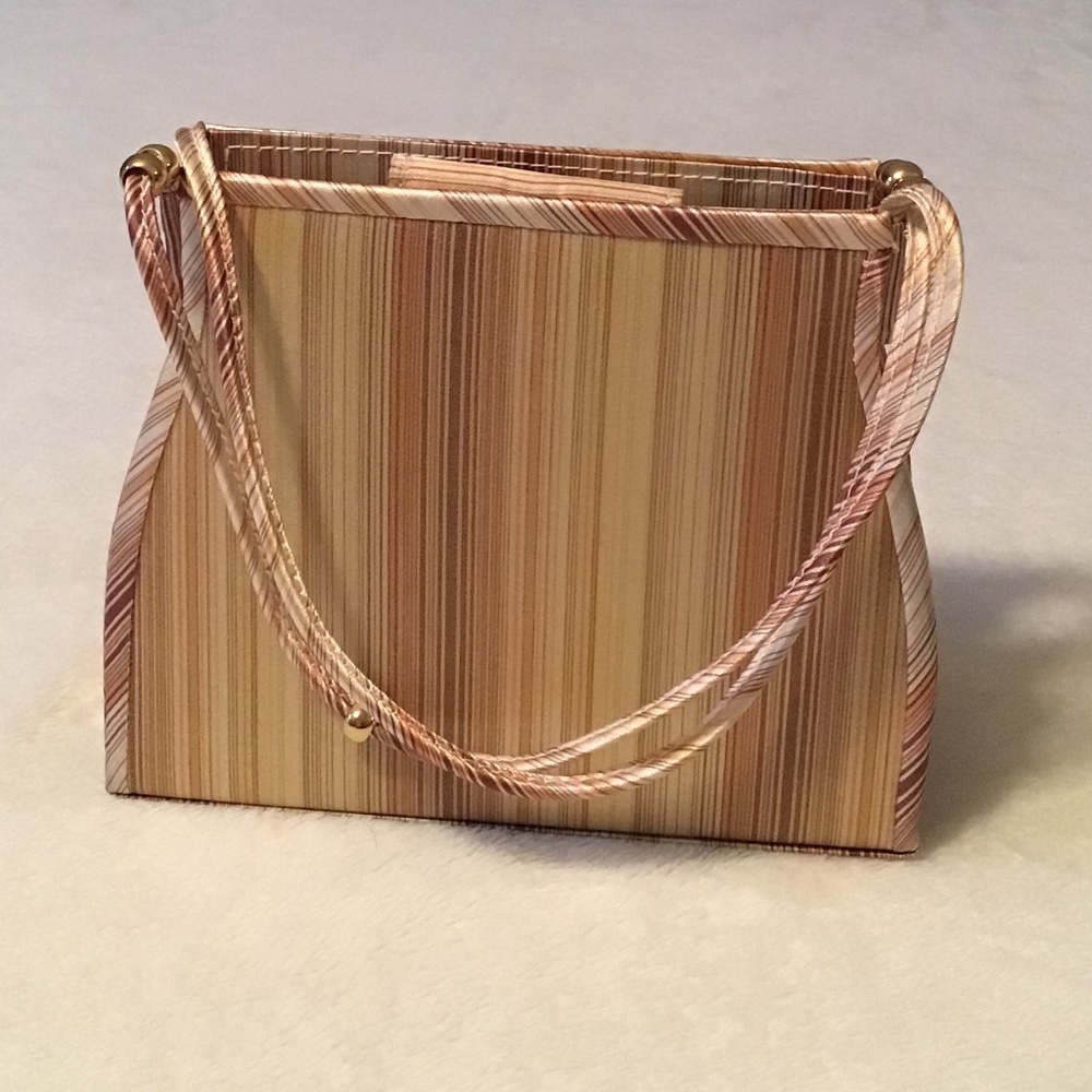 NWOT Estée Lauder Bag